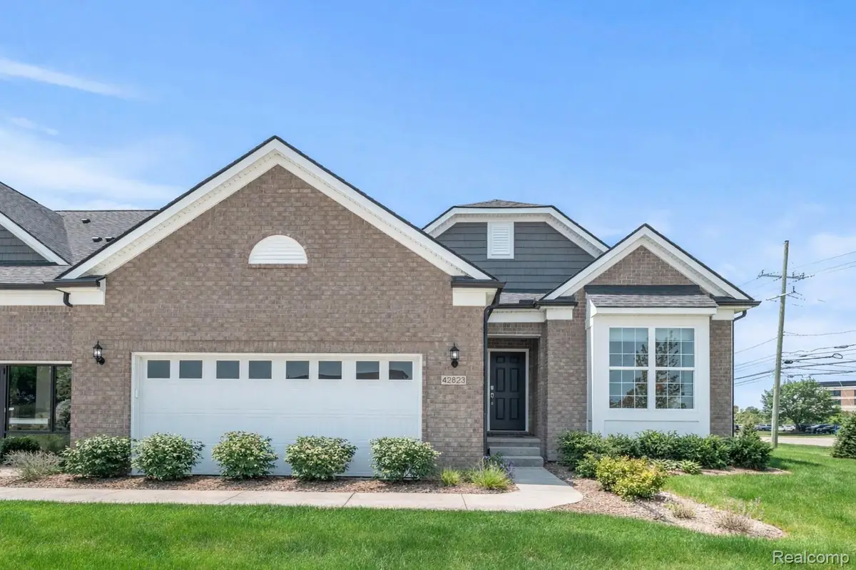 42823 Arbor Drive, Clinton, MI 48038 - #1