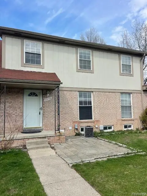 35473 Turner Drive, Sterling Heights, MI 48312 - #1
