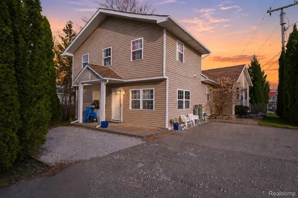 226 Roselawn Street, Algonac, MI 48001