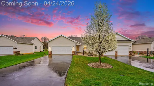 4013 Eastbridge Circle Road, Stockbridge, MI 49285