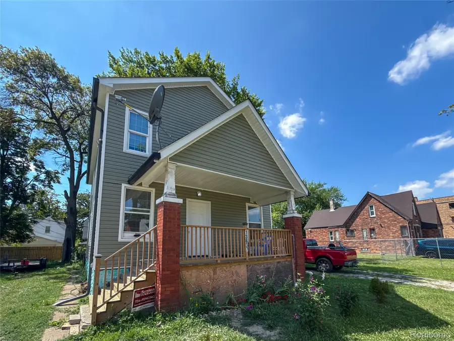 13637 Manor Street, Detroit, MI 48238 - #2