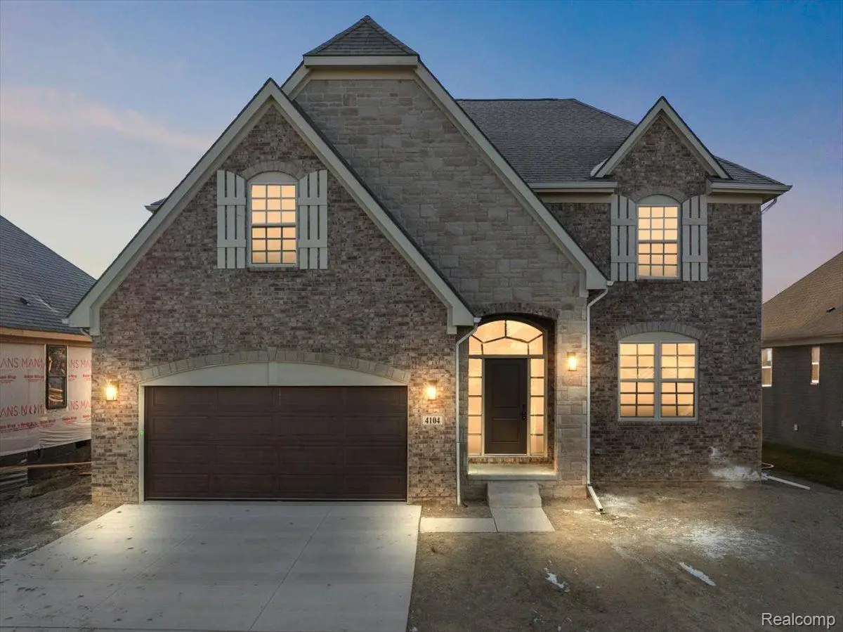 4060 Blossom Drive, Sterling Heights, MI 48314 - #1