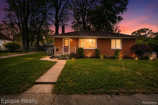 29087 Howard Avenue, MadisonHeights, MI 48071