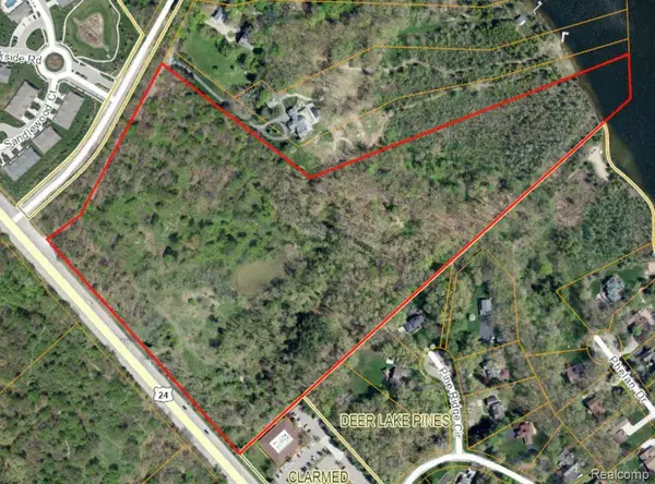 Vacant Dixie Highway, Clarkston, MI 48346