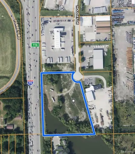 VL Holiday Drive, Flint, MI 48507
