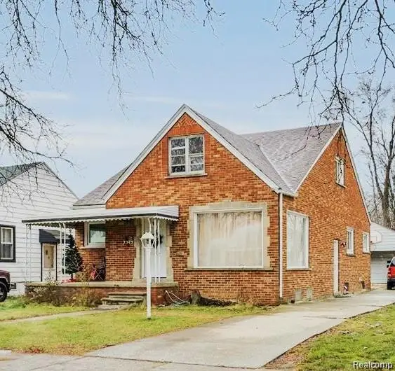 7349 Warwick Street, Detroit, MI 48228