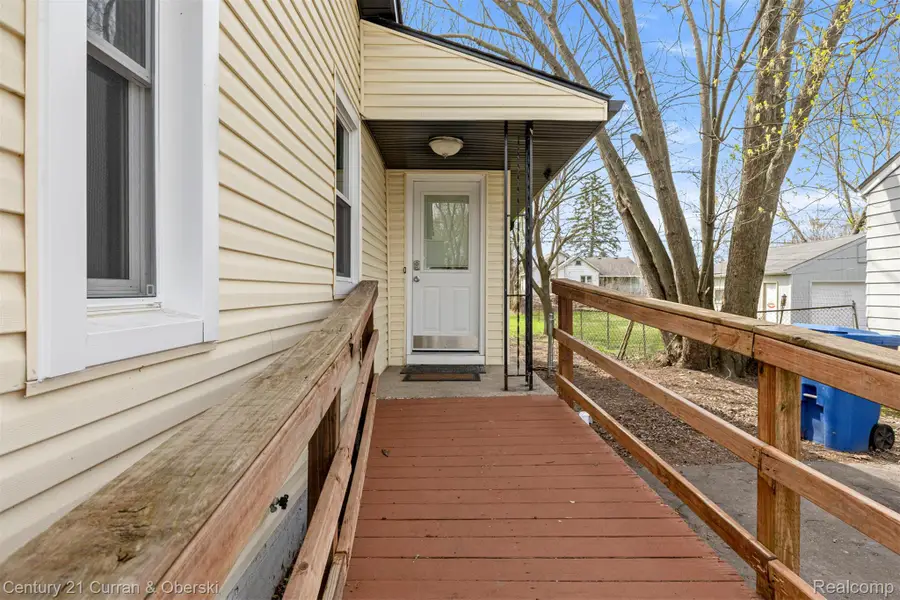 977 Boston Avenue, Waterford, MI 48328 - #3