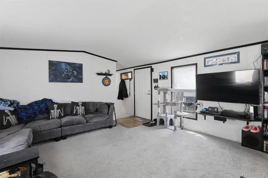 20689 Seneca Drive, Clinton Township, MI 48036 - #3