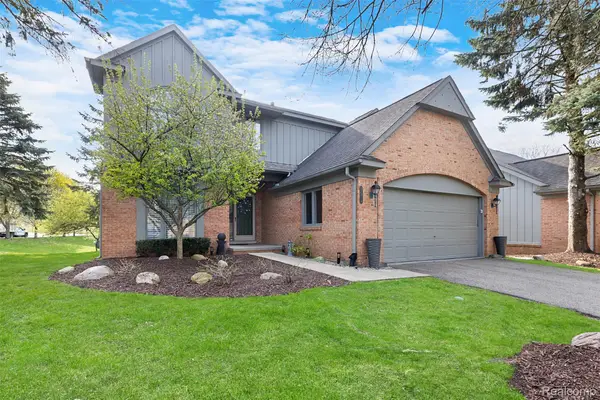 37814 Avon Lane, FarmingtonHills, MI 48331