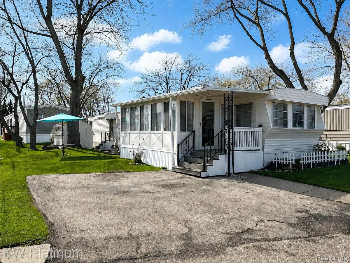 50 Mack Ave #71, Marysville, MI 48040 - #1