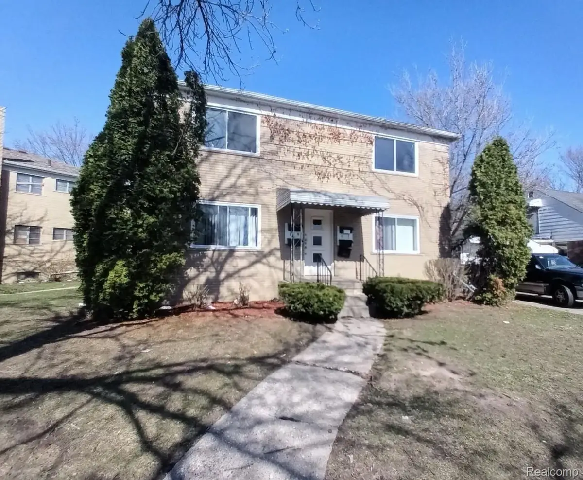 19161 Kelly Road, Detroit, MI 48224 - #1