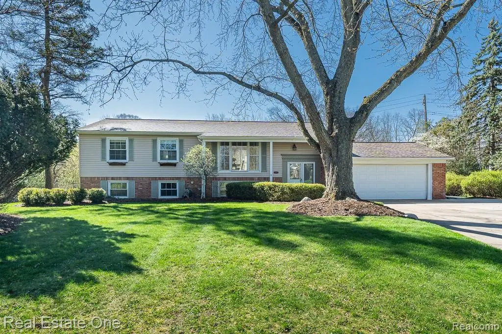 1841 Fair Oak Court, Rochester Hills, MI 48309 - #1