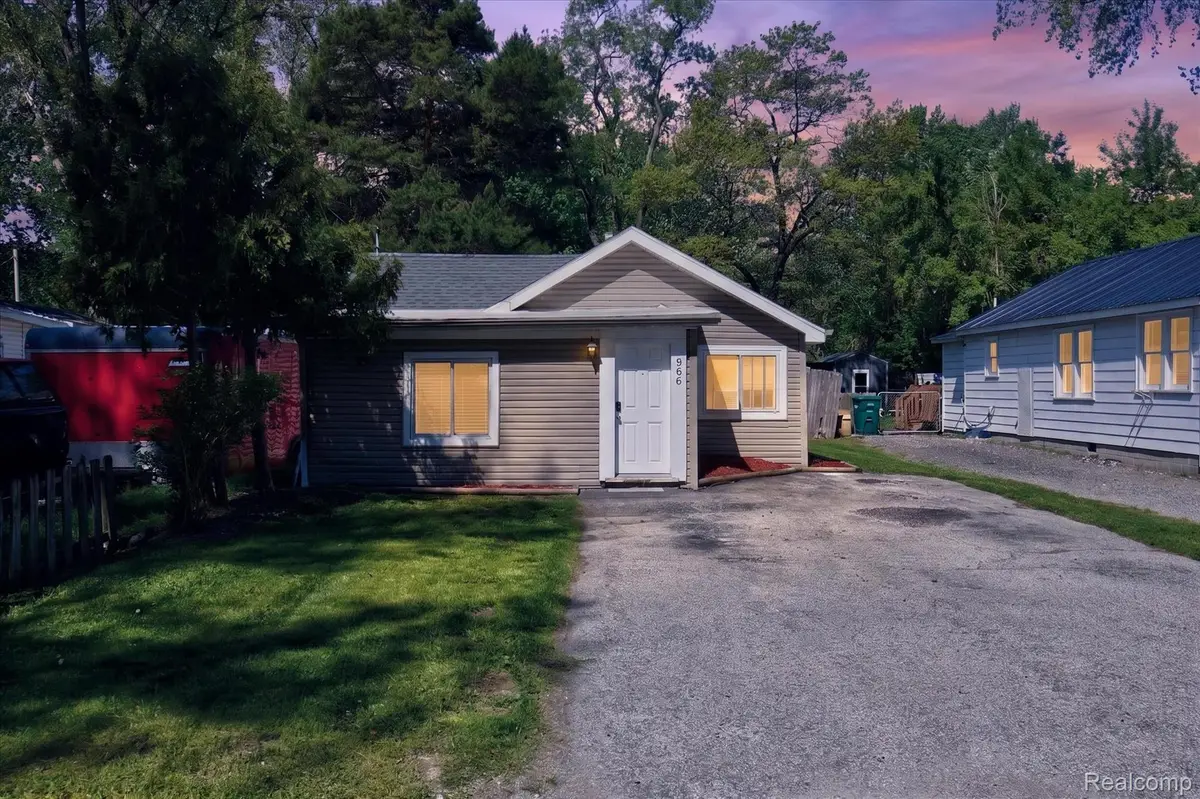 986 Pine Road, Bangor, MI 48706 - #1