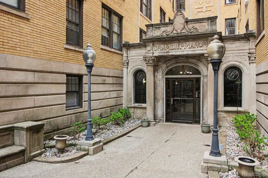 120 Seward Street #107, Detroit, MI 48202 - #2
