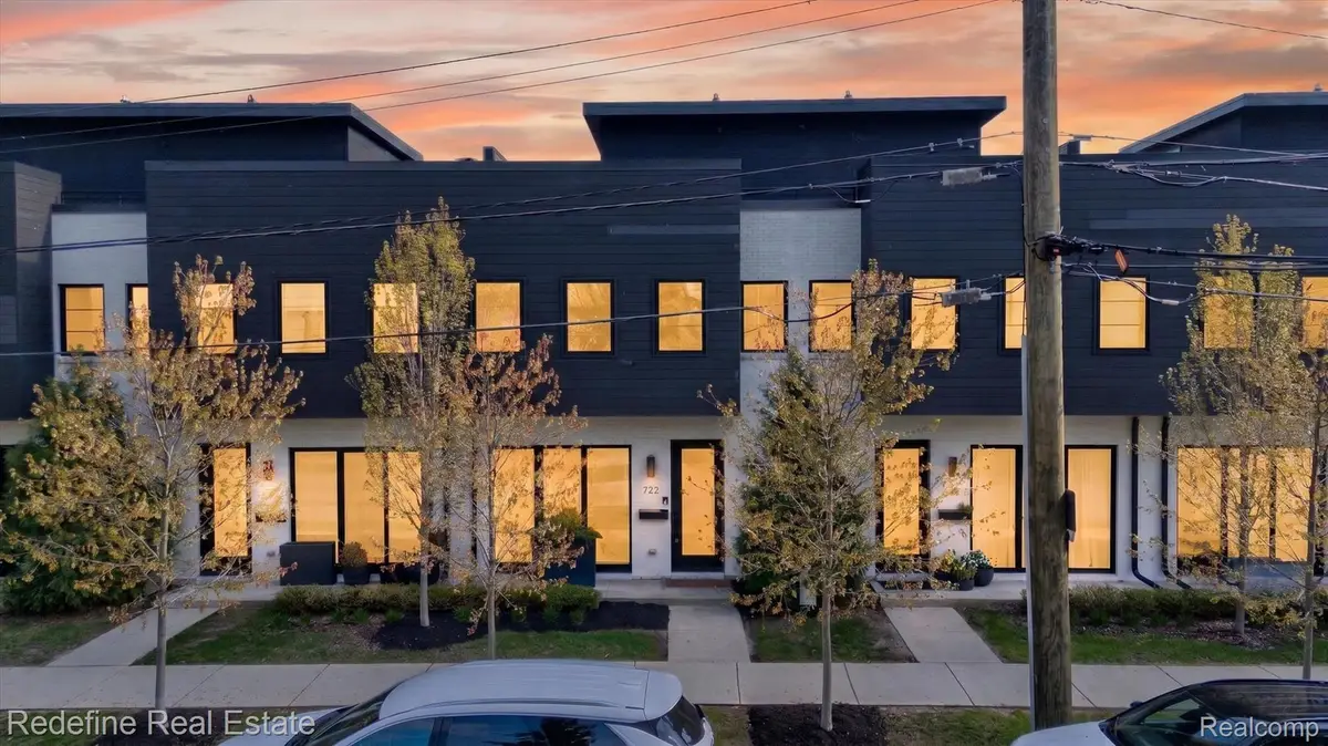 722 E Parent Avenue, Royal Oak, MI 48067 - #1