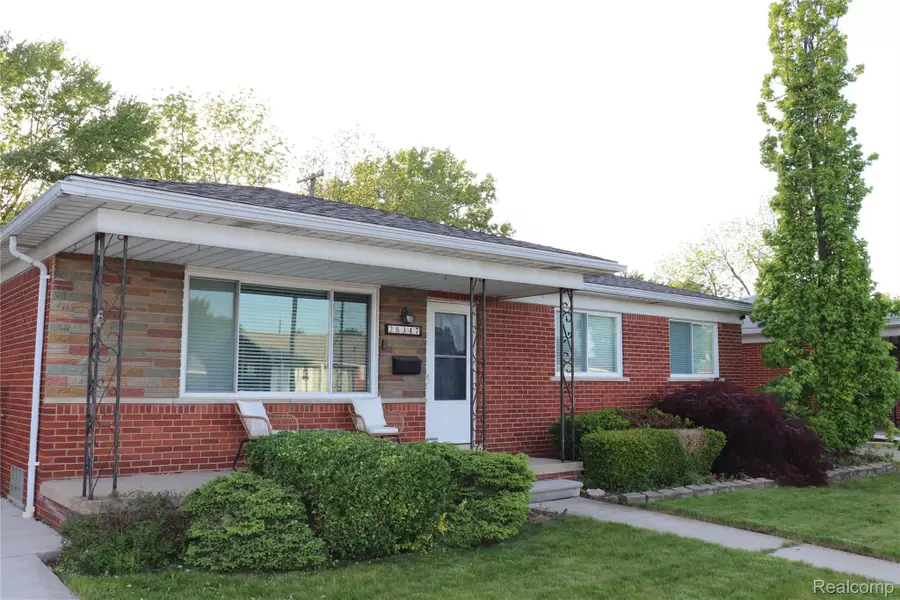 28347 Los Olas Drive, Warren, MI 48093 - #2
