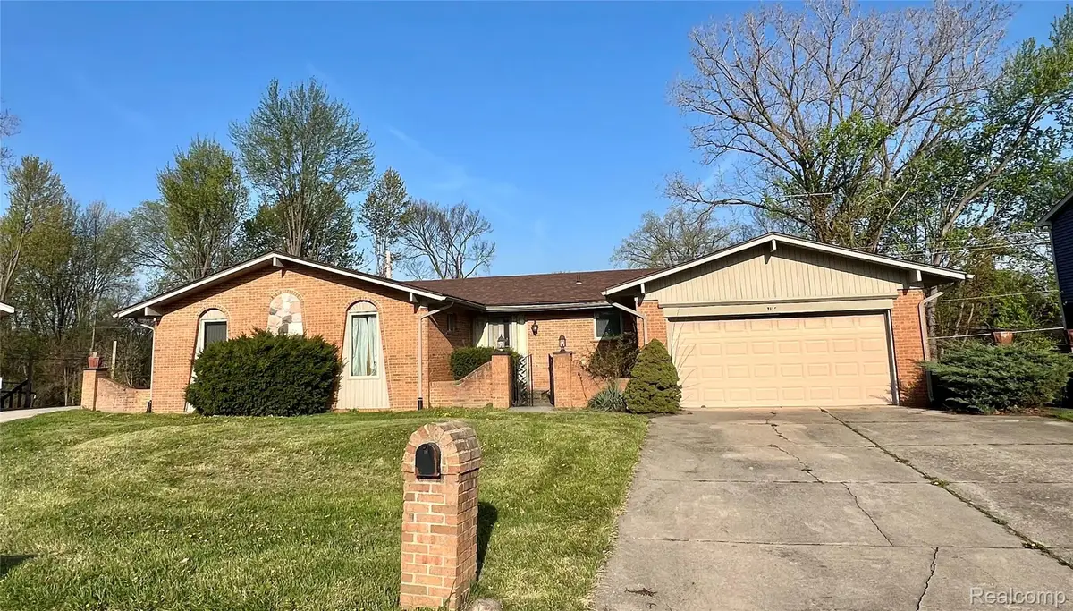 37115 Pocahontas Drive, Clinton Township, MI 48036 - #1