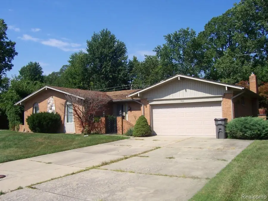 37115 Pocahontas Drive, Clinton Township, MI 48036 - #3