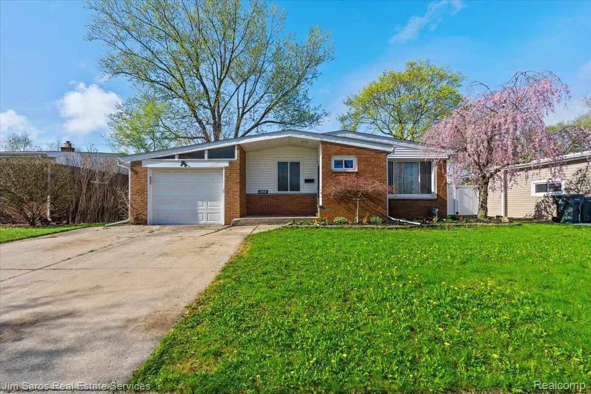 22518 Sunnyside Street, Saint Clair Shores, MI 48080 - #1