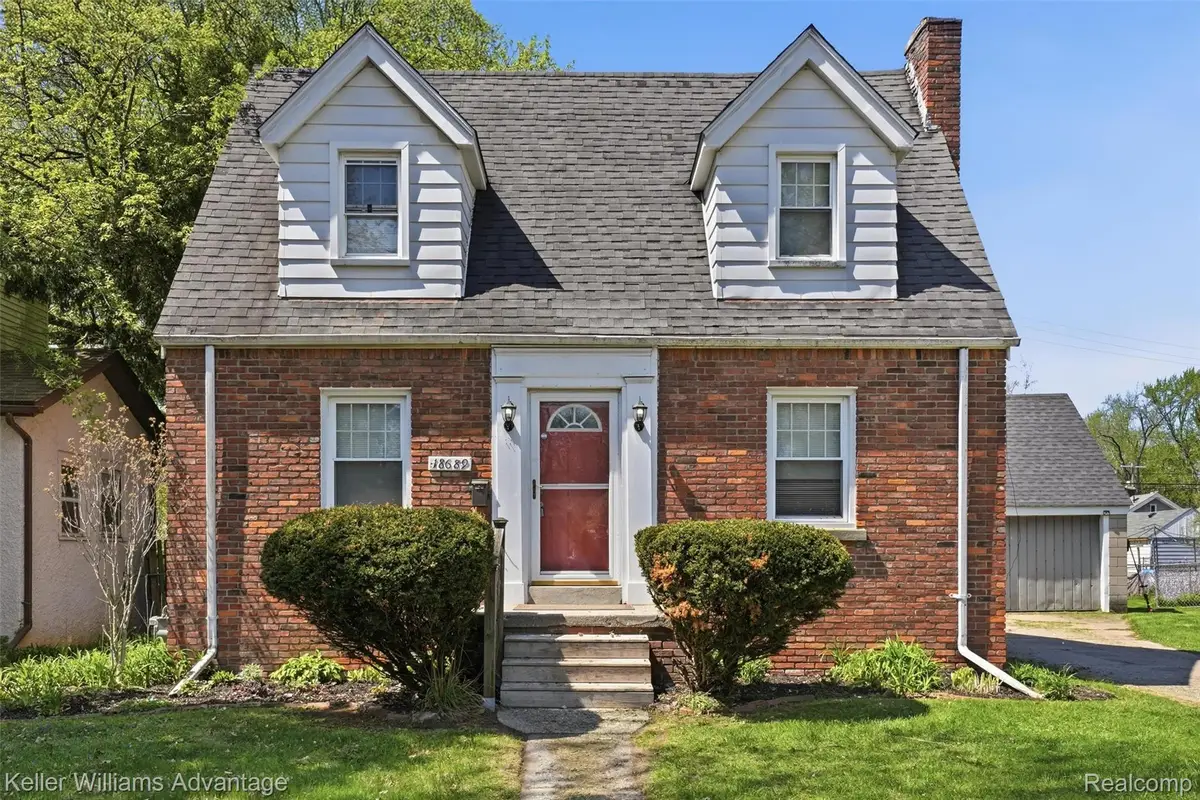 18689 Five Points Street, Redford, MI 48240 - #1