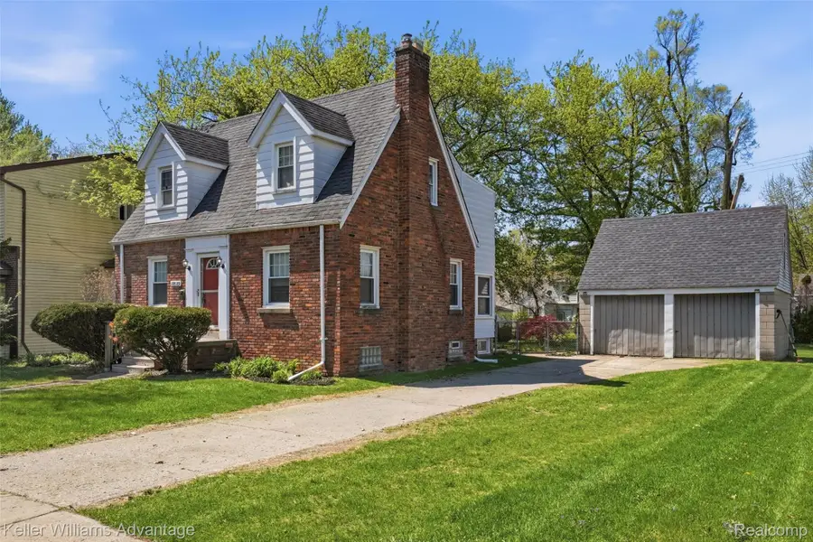 18689 Five Points Street, Redford, MI 48240 - #3