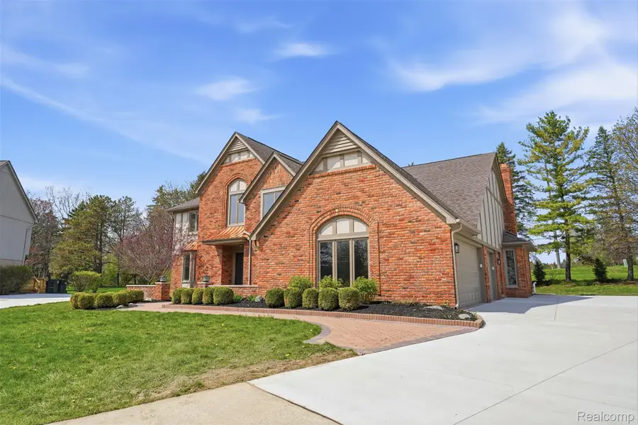 1906 Independence Court, Rochester Hills, MI 48306 - #3