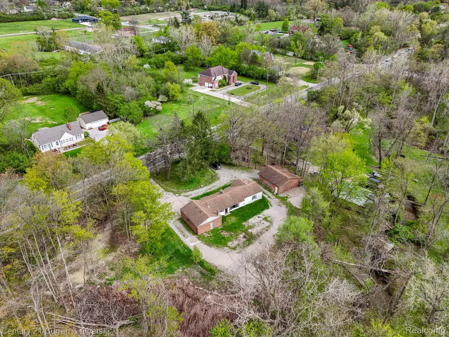 25205 Inkster Road, Farmington, MI 48336 - #2