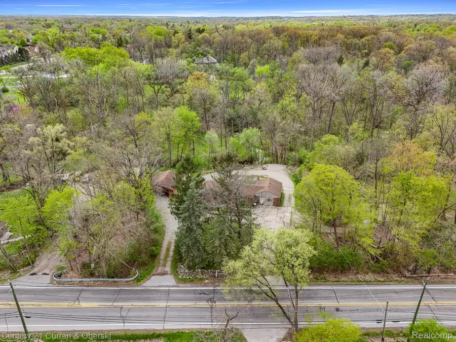 25205 Inkster Road, Farmington, MI 48336 - #3
