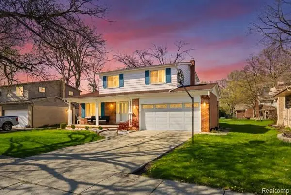 14018 Greentrees Street, Riverview, MI 48193