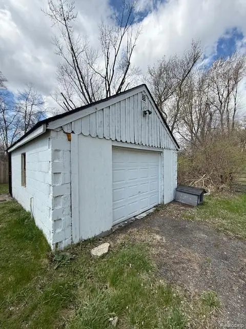 21530 W Davison Street, Detroit, MI 48223 - #2