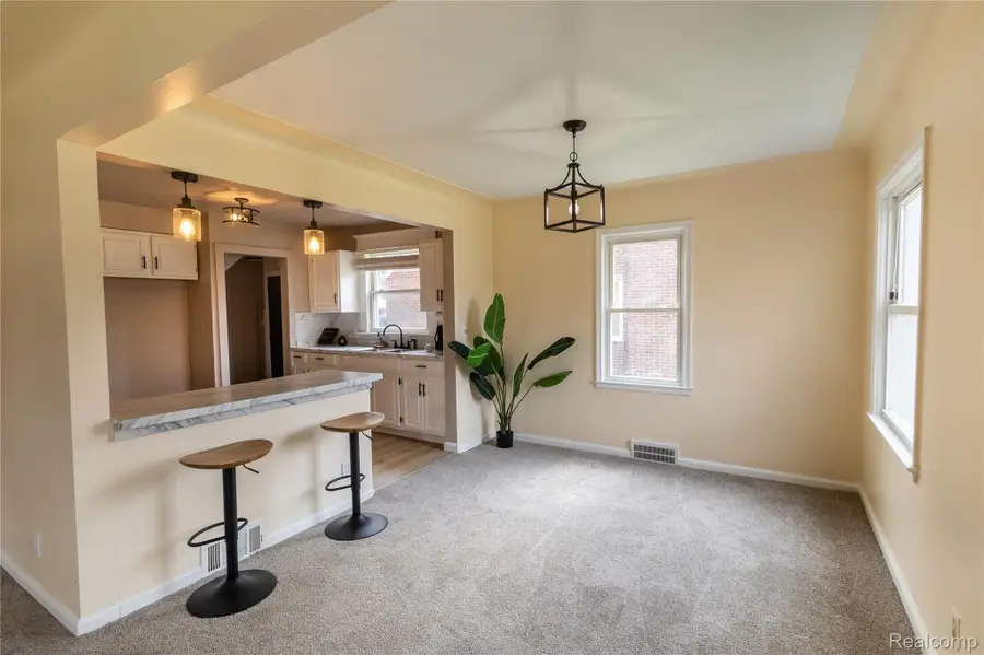 11382 Rossiter St Street, Detroit, MI 48224 - #3