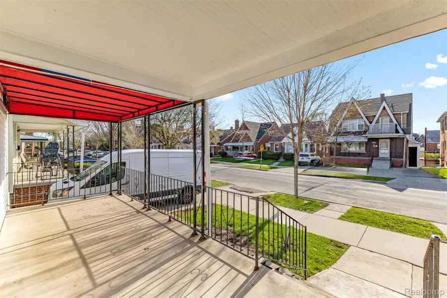 6842 Jonathon Street, Dearborn, MI 48126 - #3