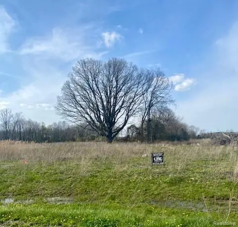 0005C Daisy Lane, Almont, MI 48003