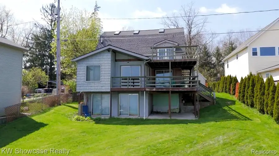 6354 Bennett Lake Road, Fenton, MI 48430 - #3
