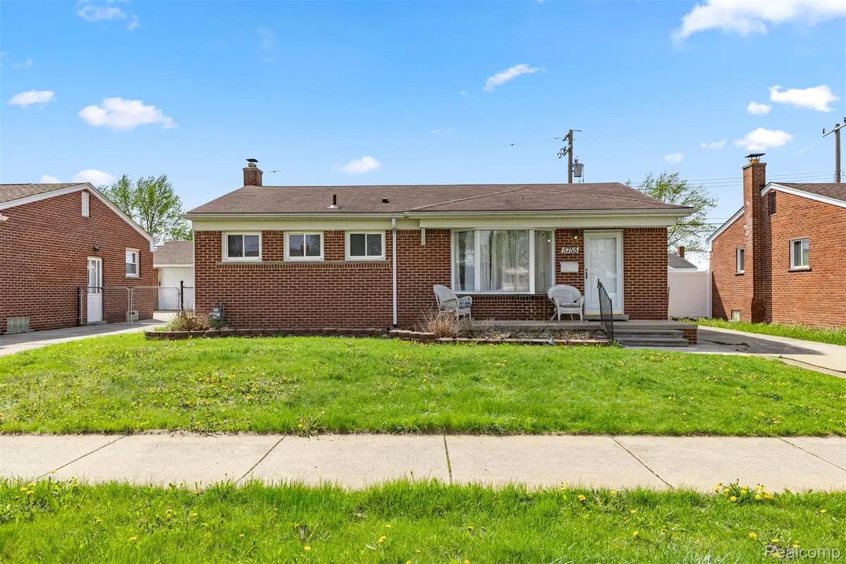 5755 Plainfield Street, Dearborn Heights, MI 48127 - #1