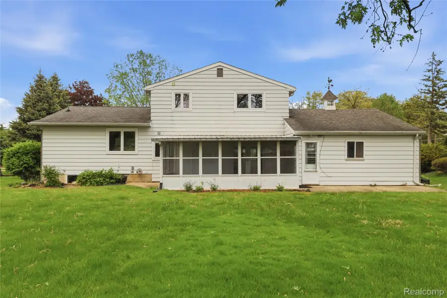 4168 Mccandlish Road, Grand Blanc, MI 48439 - #3