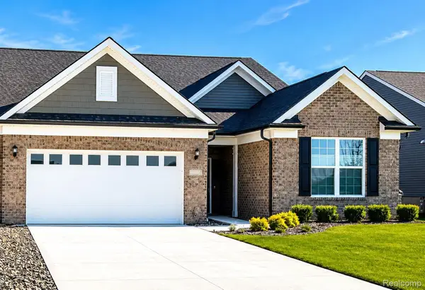 42760 Arbor Drive, ClintonTownship, MI 48038