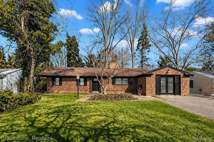 16046 W 13 Mile Road, Beverly Hills, MI 48025 - #2