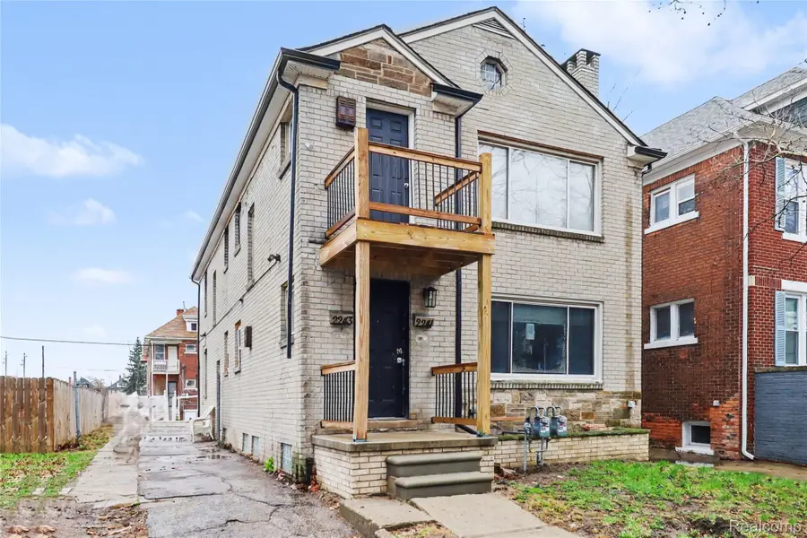 2241-2243 Clairmount Avenue, Detroit, MI 48206 - #3