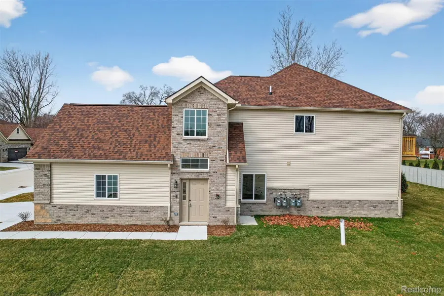 16545 Savor Lane #28, Clinton Township, MI 48035 - #3
