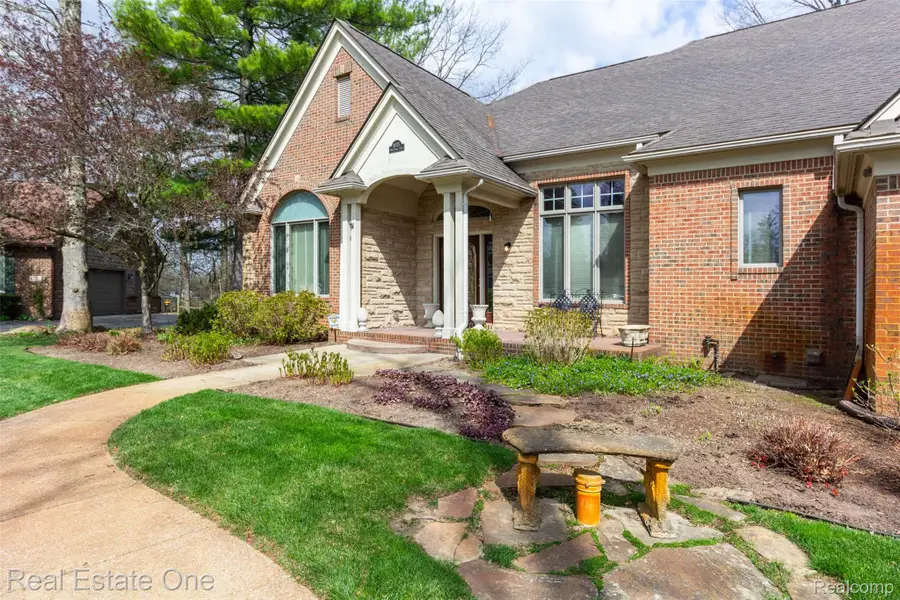 10215 Mill Pointe Drive, Goodrich, MI 48438 - #3