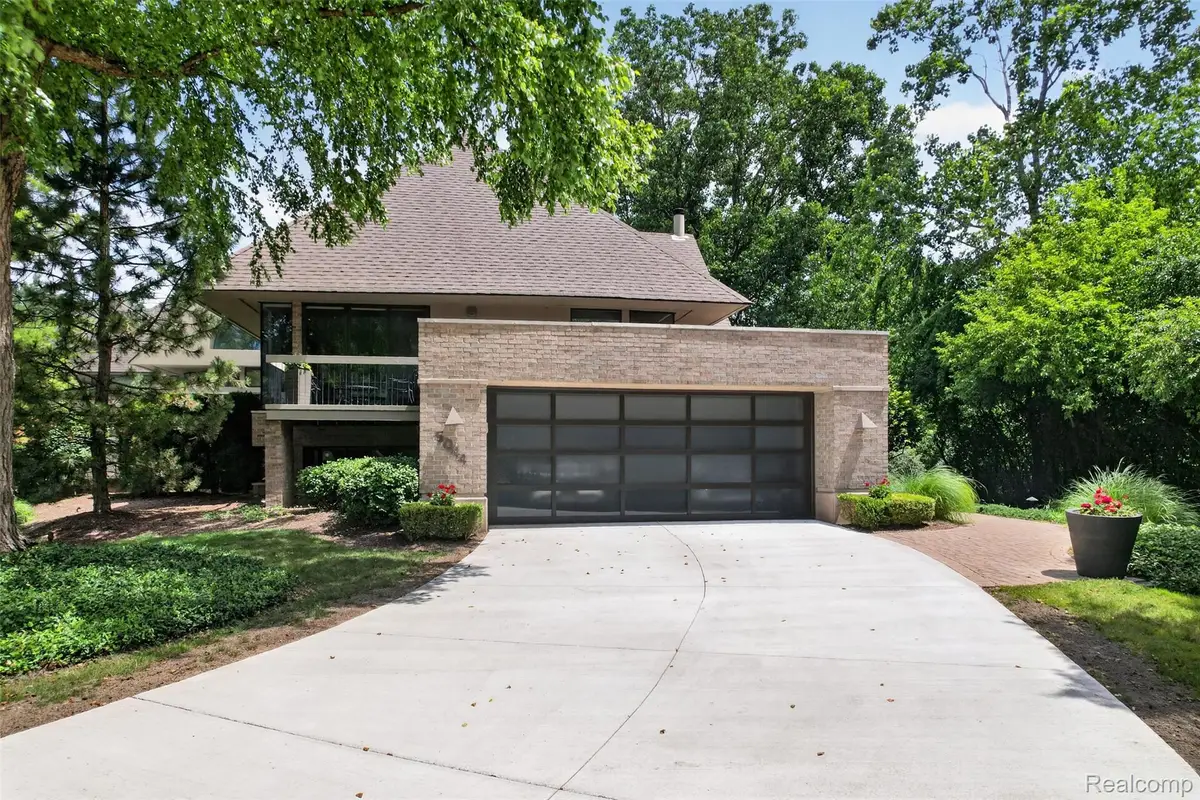 5044 Christy Court, Troy, MI 48098 - #1