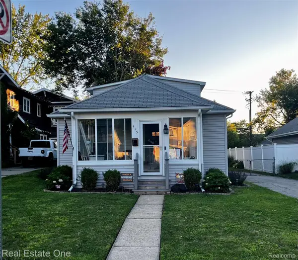 415 Taylor Avenue, Rochester, MI 48307