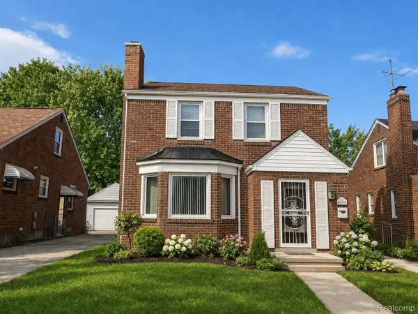 5936 Hillcrest Street, GrossePointe, MI 48236