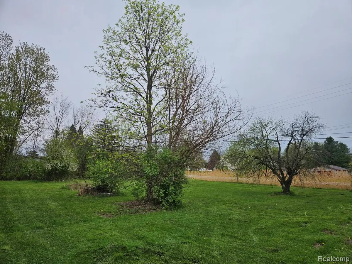 V/L E Maple Avenue, Grand Blanc, MI 48439 - #1