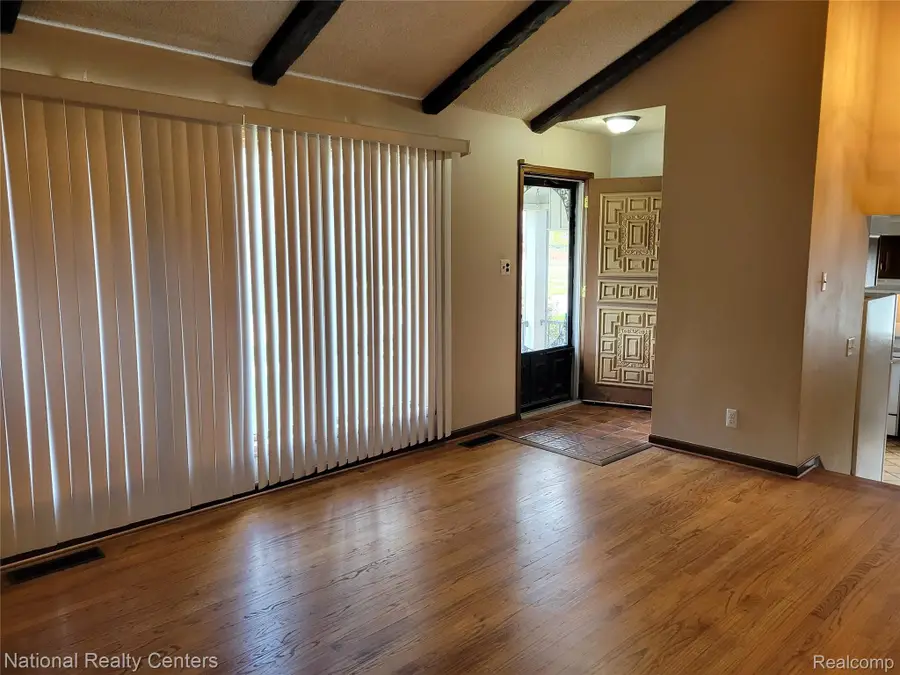 8831 Sioux, Redford, MI 48239 - #2