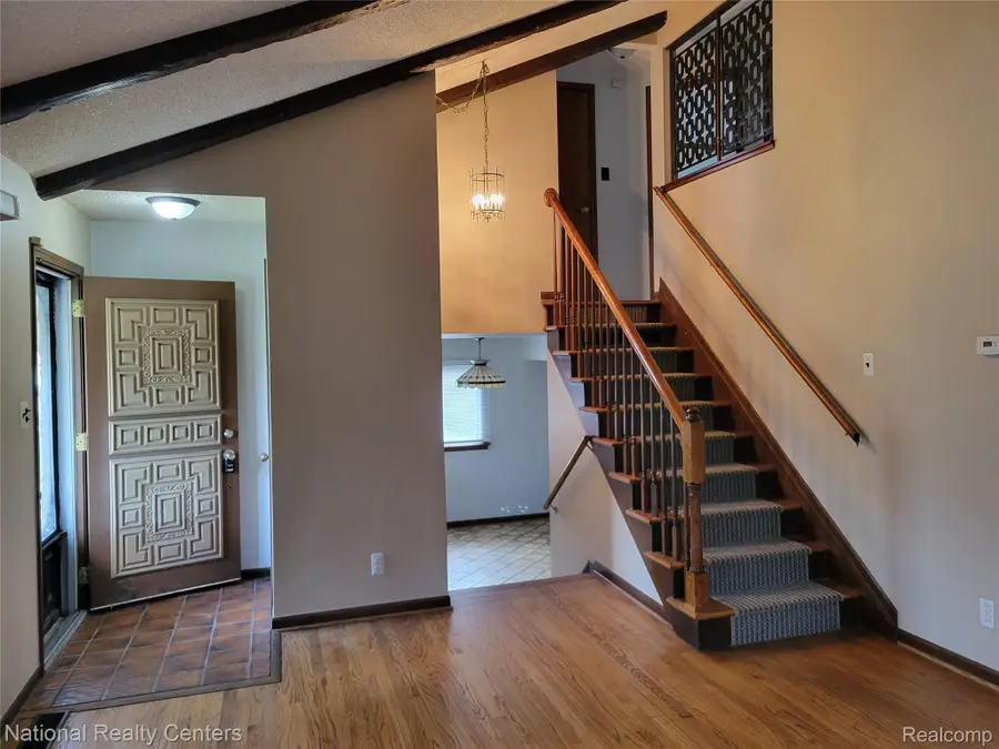 8831 Sioux, Redford, MI 48239 - #3