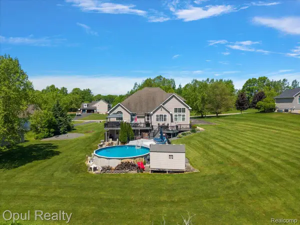 5164 Birch Lane, Davisburg, MI 48350