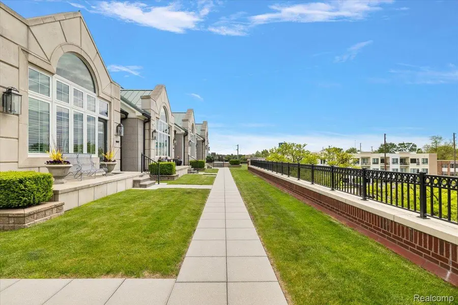 1009 S Washington Avenue S #3, Royal Oak, MI 48067 - #3
