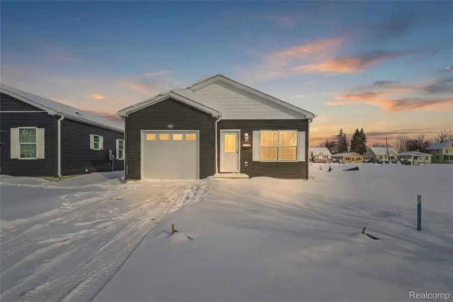 7551 Packard Ave, Warren, MI 48091 - #3
